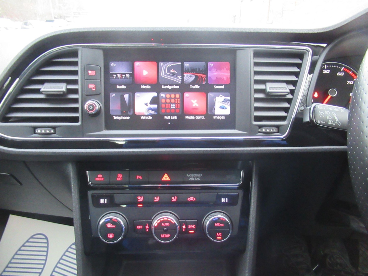 Used SEAT Leon 2019 for sale - 77344933: Photo 33