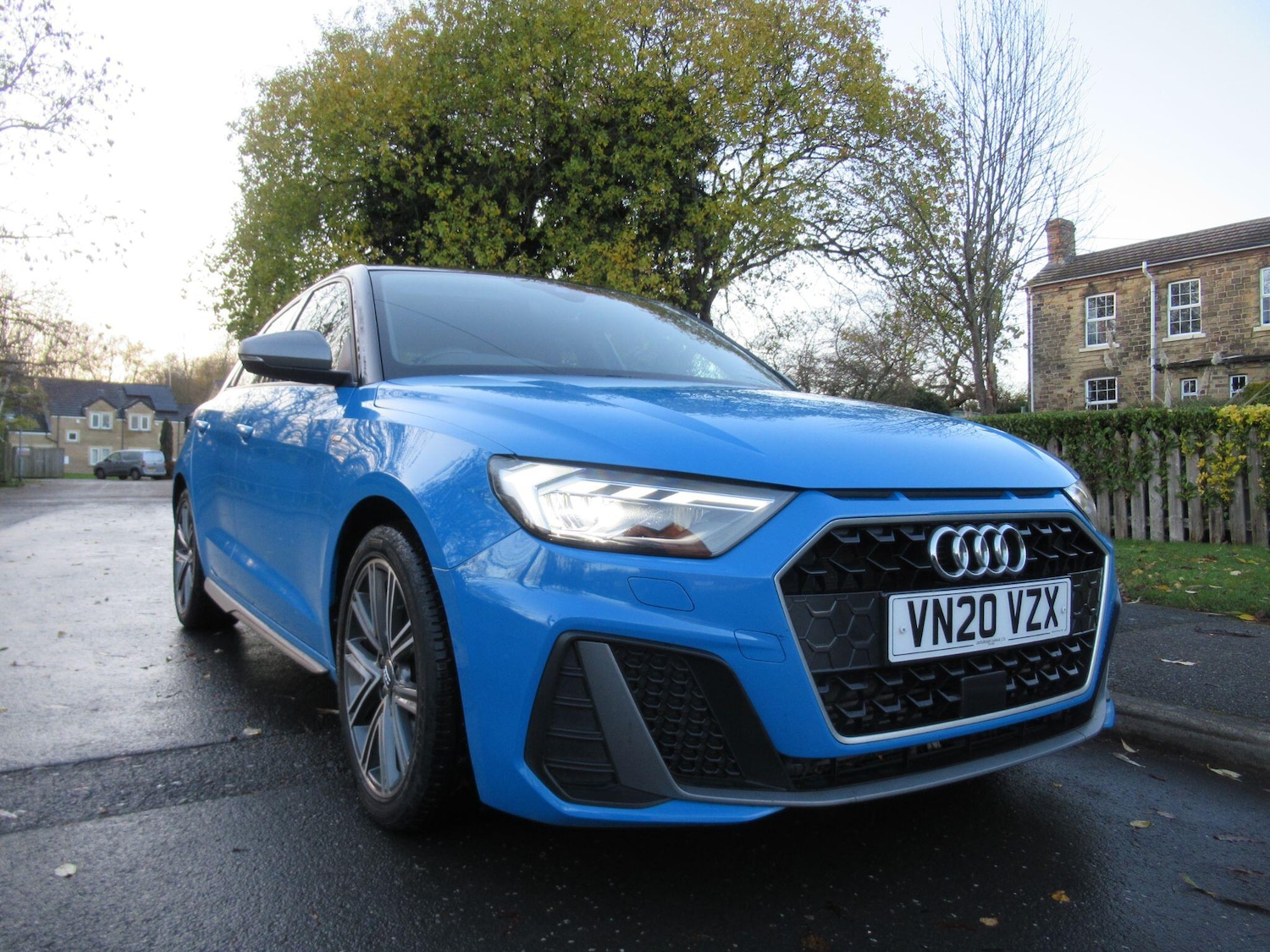 Used Audi A1 2020 for sale - 76742491: Photo 2