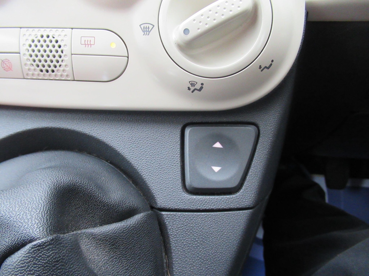 Used Fiat 500 2010 for sale - 77039793: Photo 15