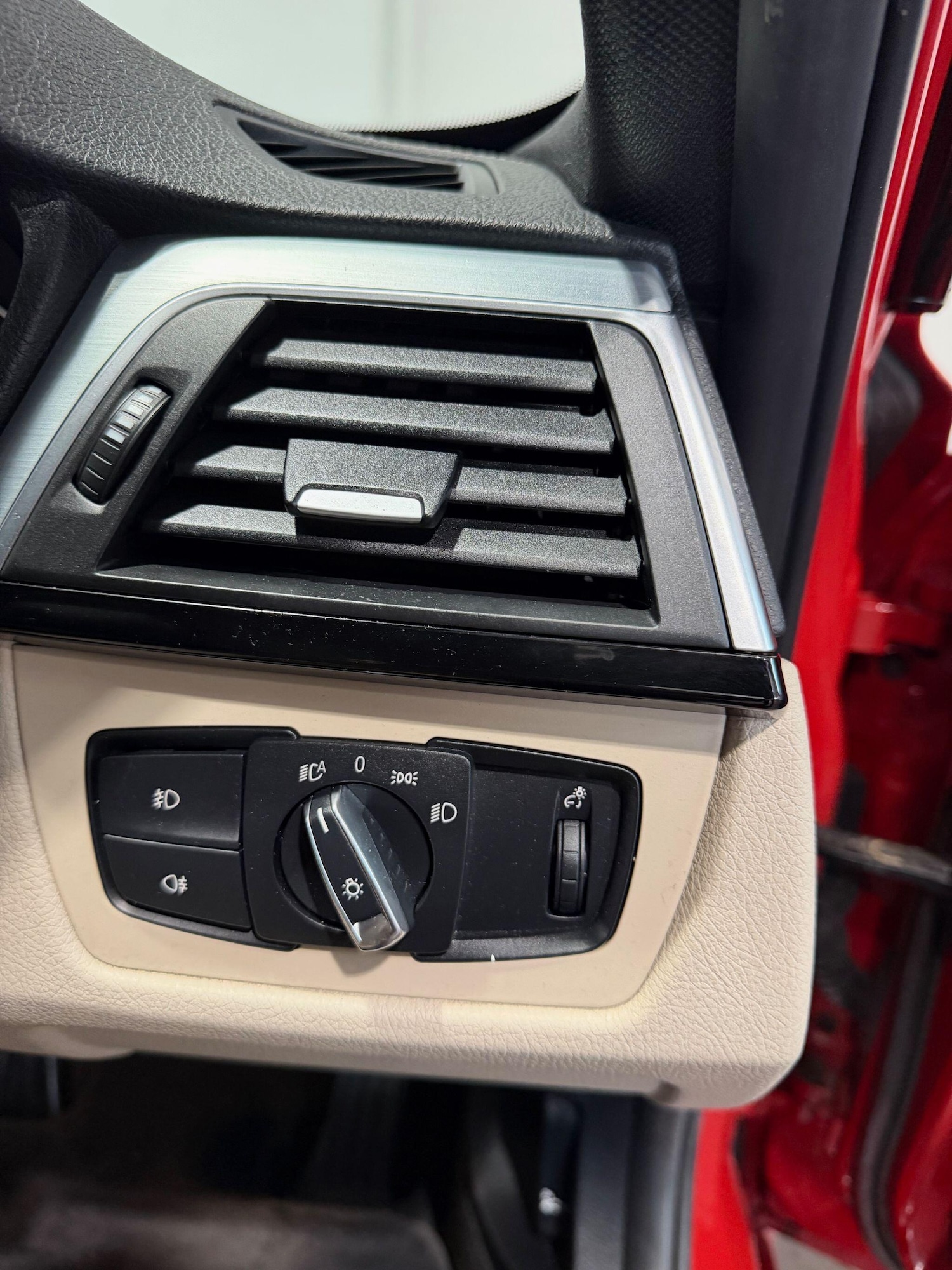 Used BMW 3 Series 2017 for sale - 78047326: Photo 18