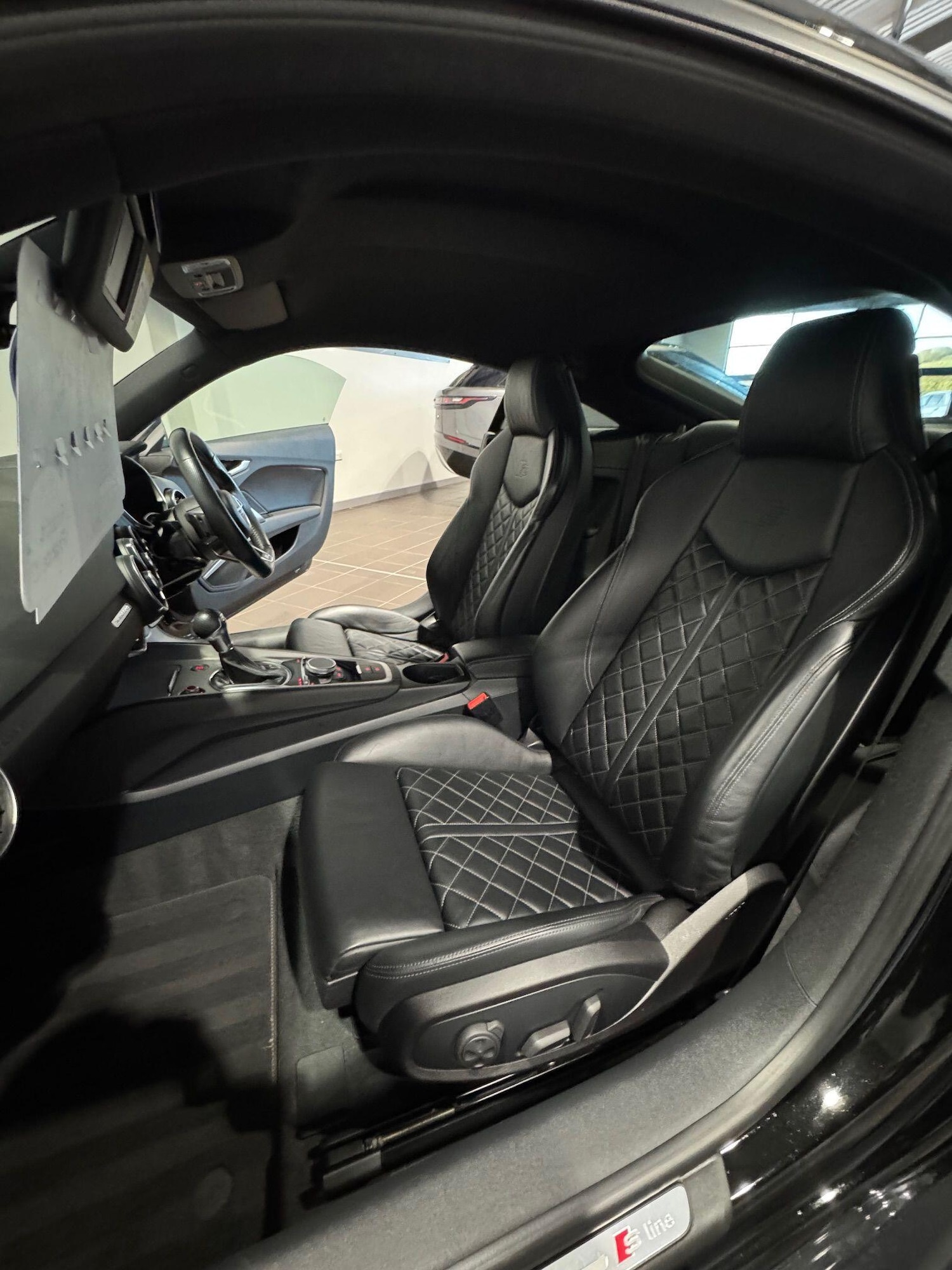 Used Audi TT 2015 for sale - 76701021: Photo 24