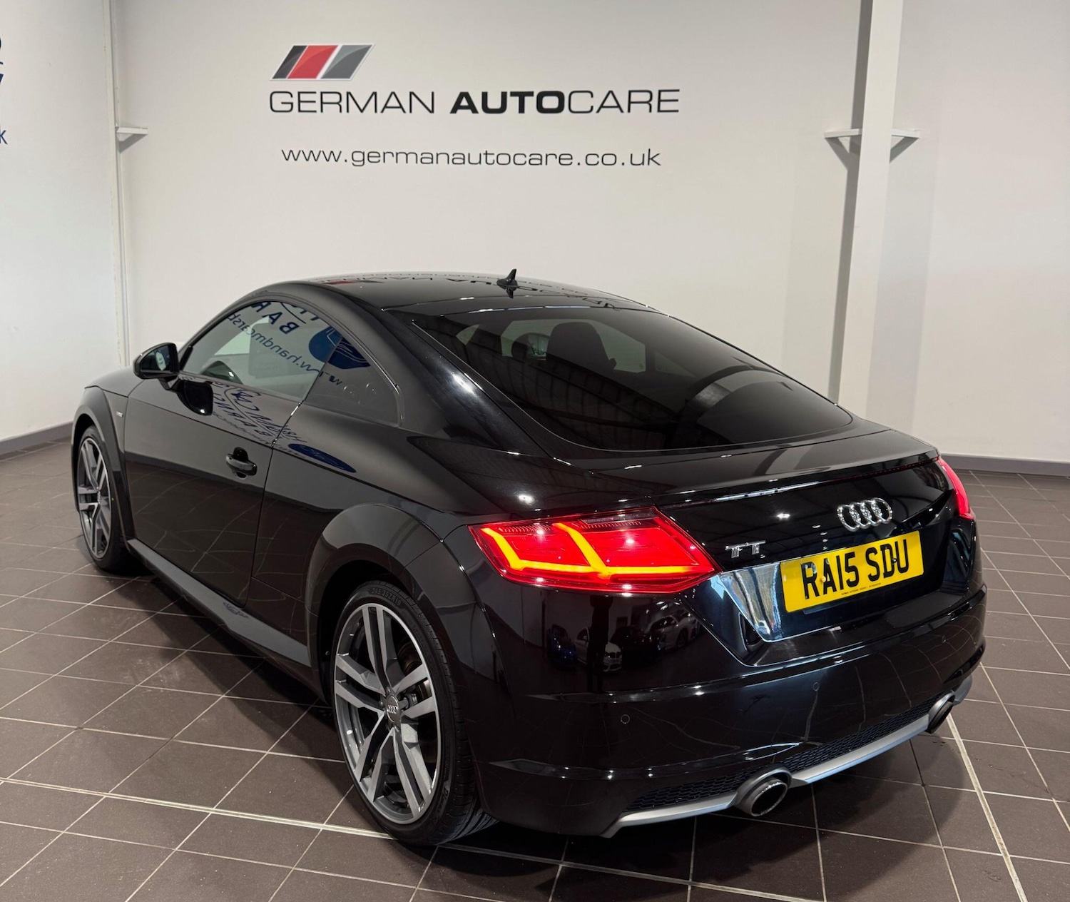 Used Audi TT 2015 for sale - 76701021: Photo 3