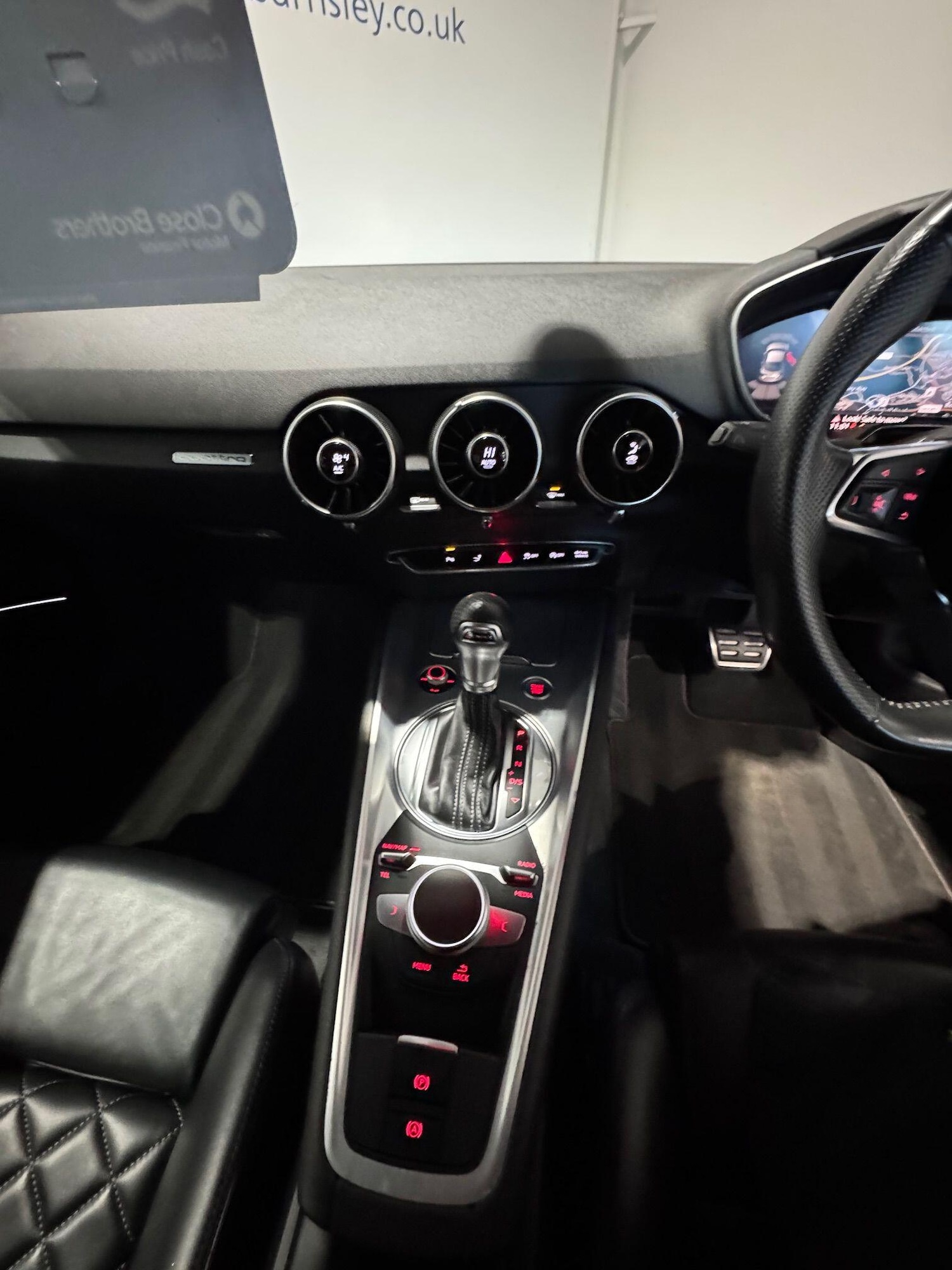 Used Audi TT 2015 for sale - 76701021: Photo 9