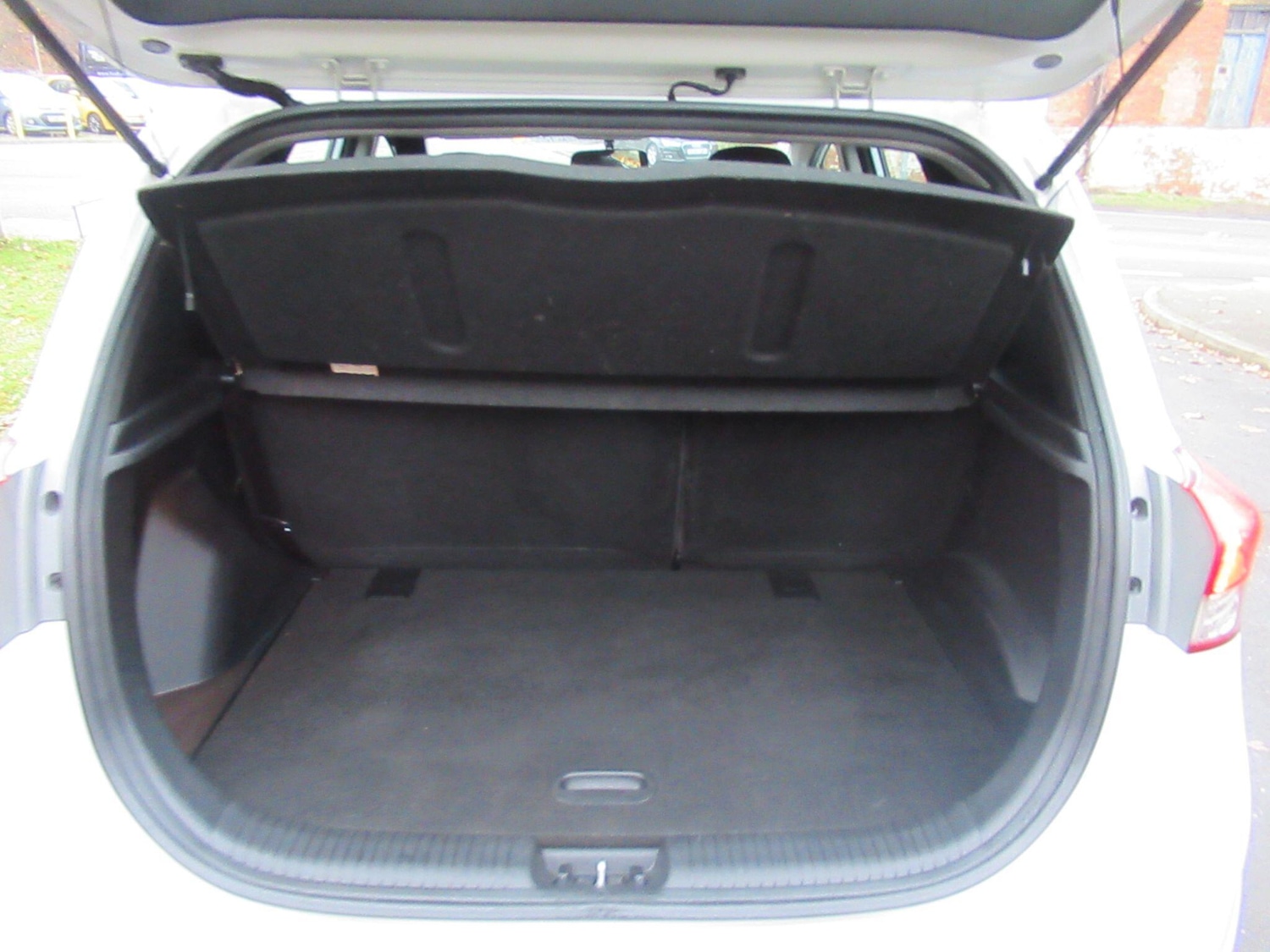 Used Hyundai Ix20 2011 for sale - 76512782: Photo 16