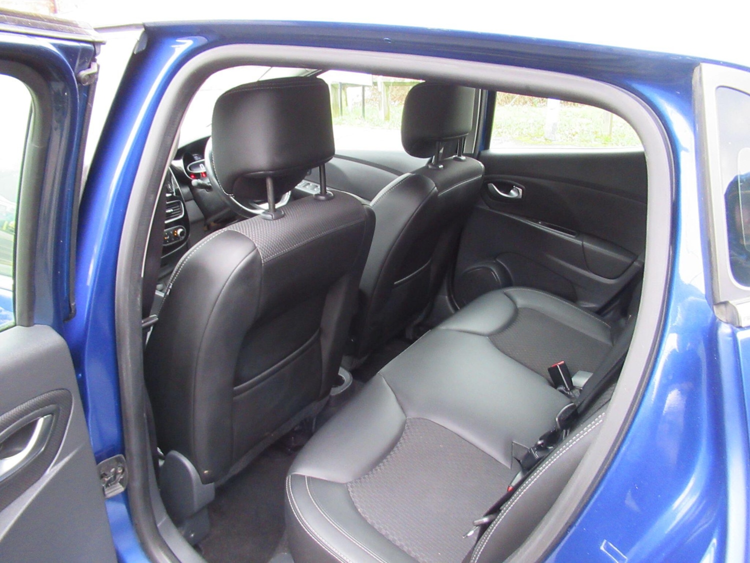 Used Renault Clio for sale - 77597883: Photo 17