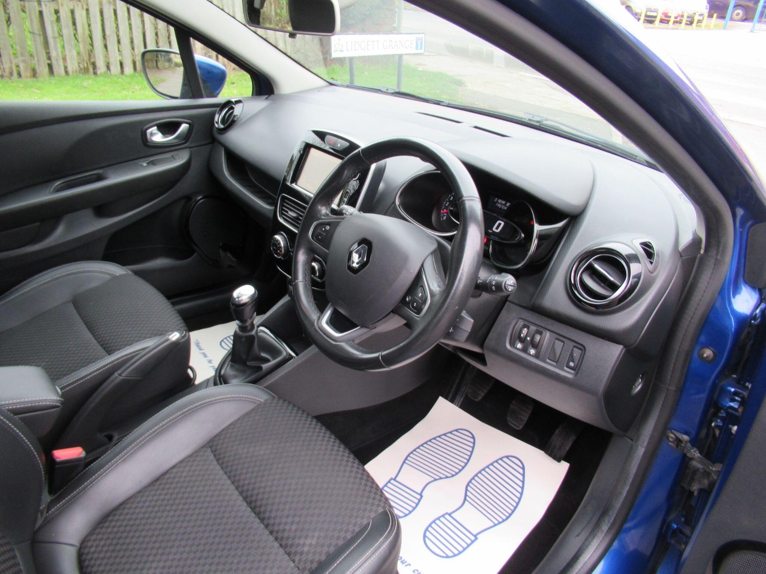 Used Renault Clio for sale - 77597883: Photo 21