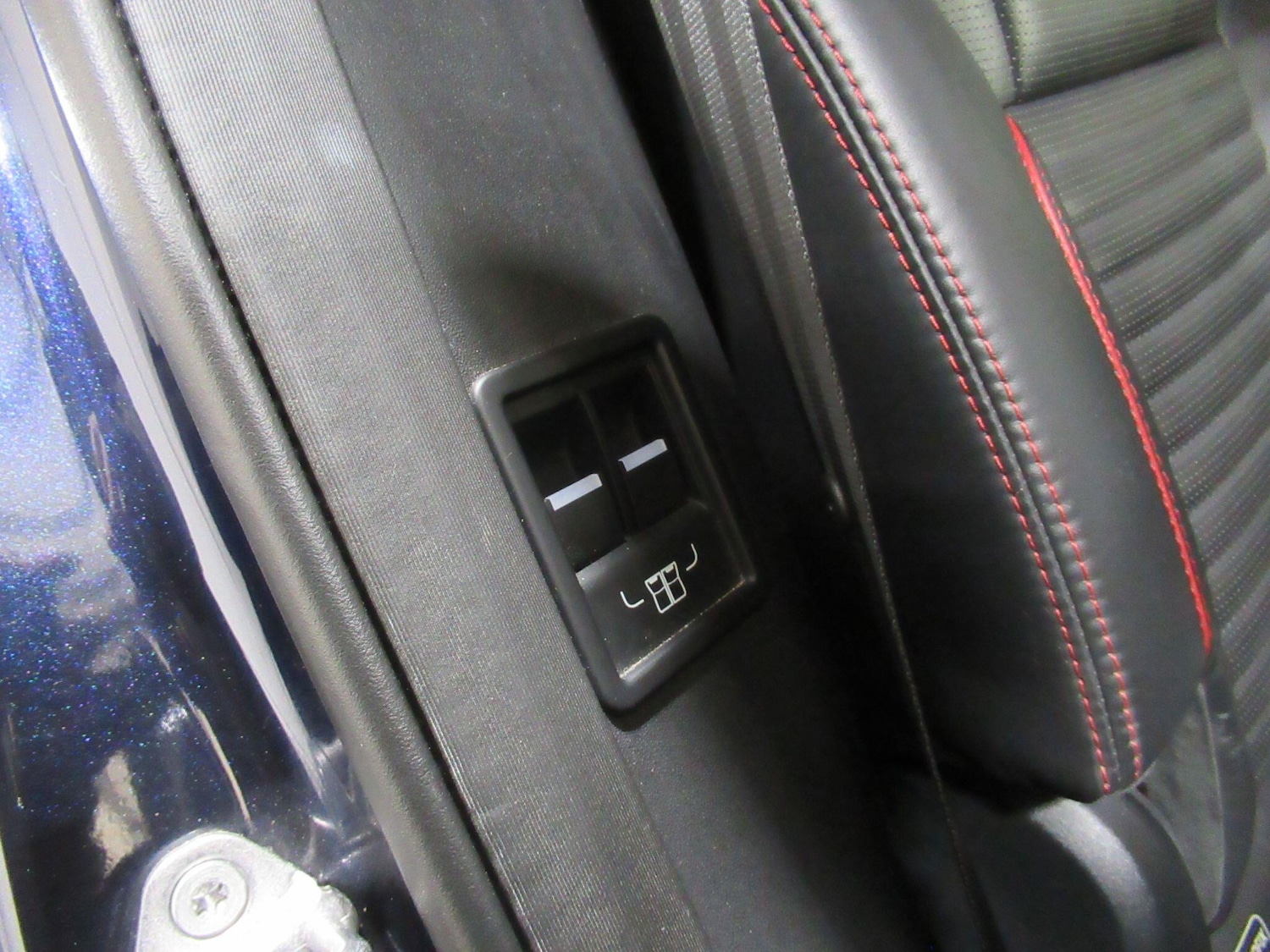 Used Land Rover Discovery 2018 for sale - 76646244: Photo 23