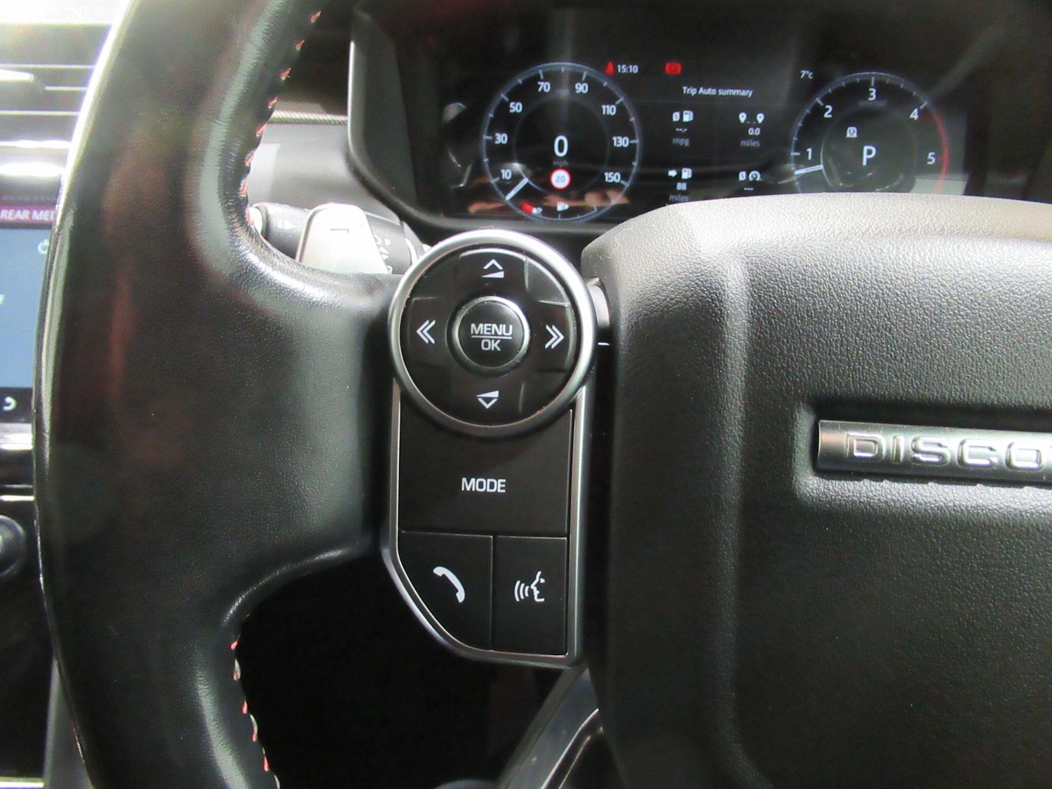 Used Land Rover Discovery 2018 for sale - 76646244: Photo 26