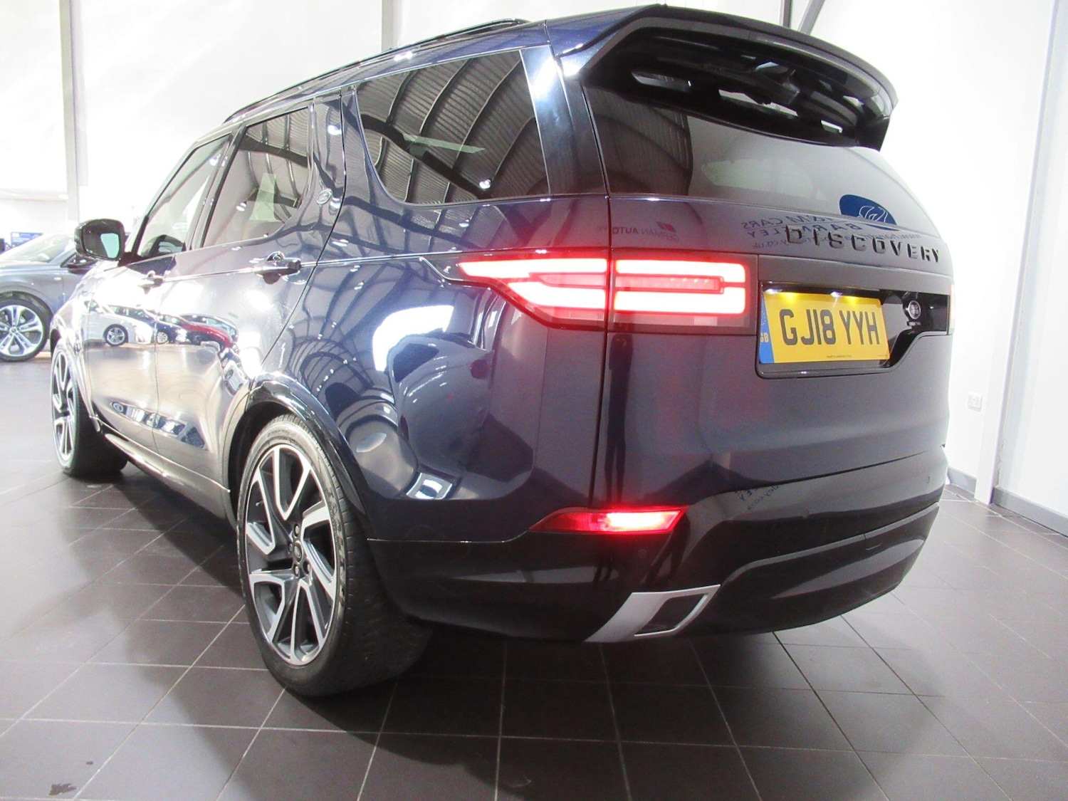 Used Land Rover Discovery 2018 for sale - 76646244: Photo 4