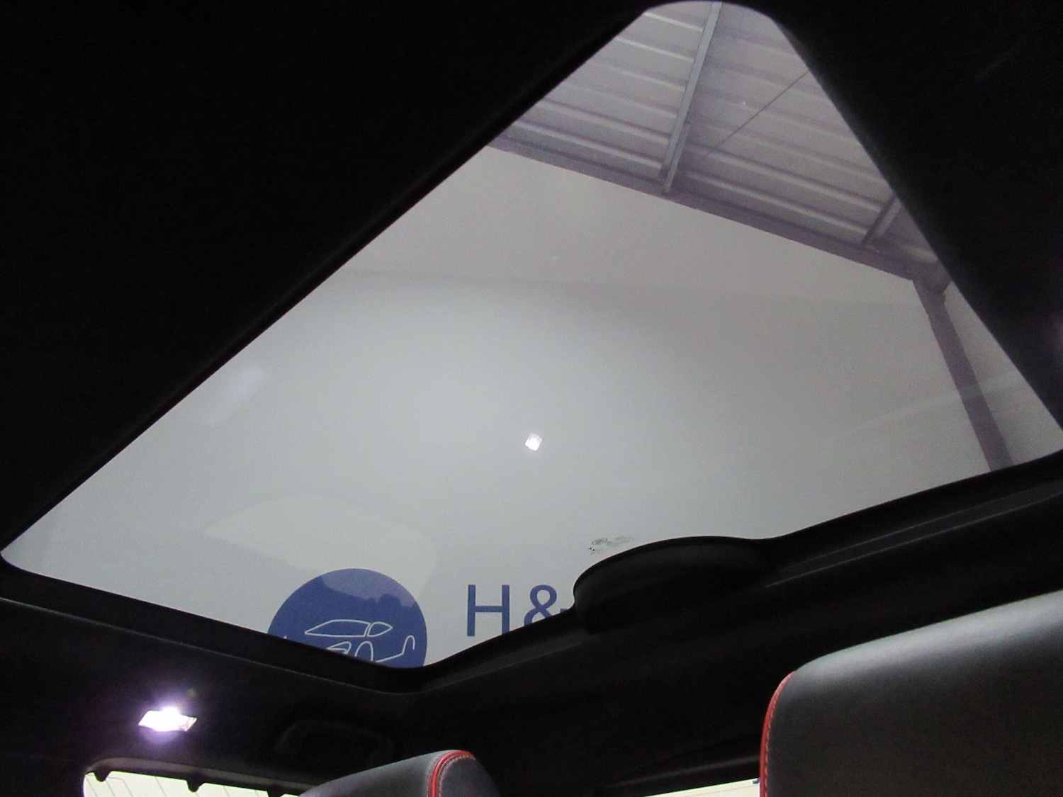 Used Land Rover Discovery 2018 for sale - 76646244: Photo 40