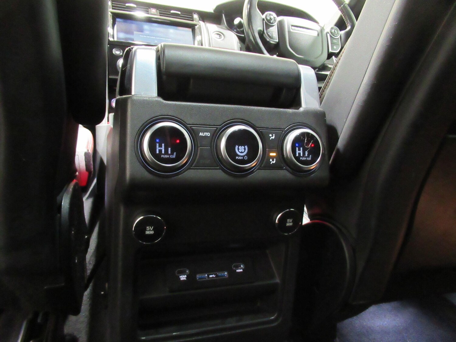 Used Land Rover Discovery 2018 for sale - 76646244: Photo 48