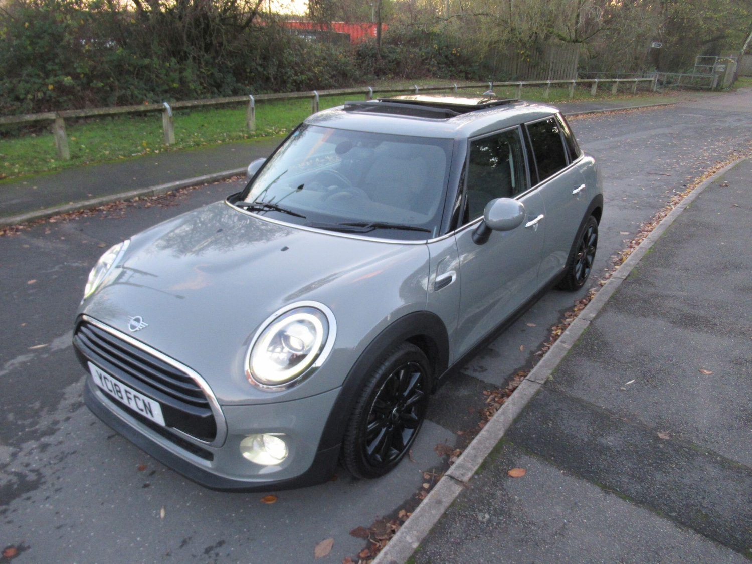 Used MINI Hatch 2018 for sale - 76632706: Photo 8