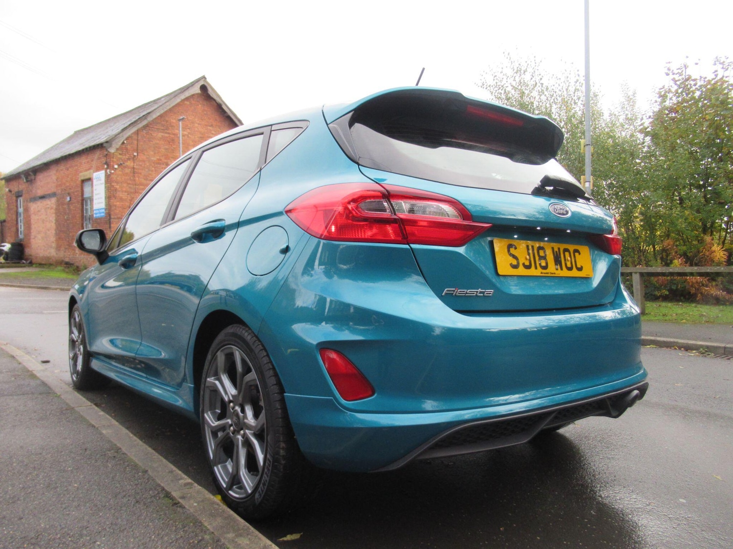 Used Ford Fiesta 2018 for sale - 76336740: Photo 4