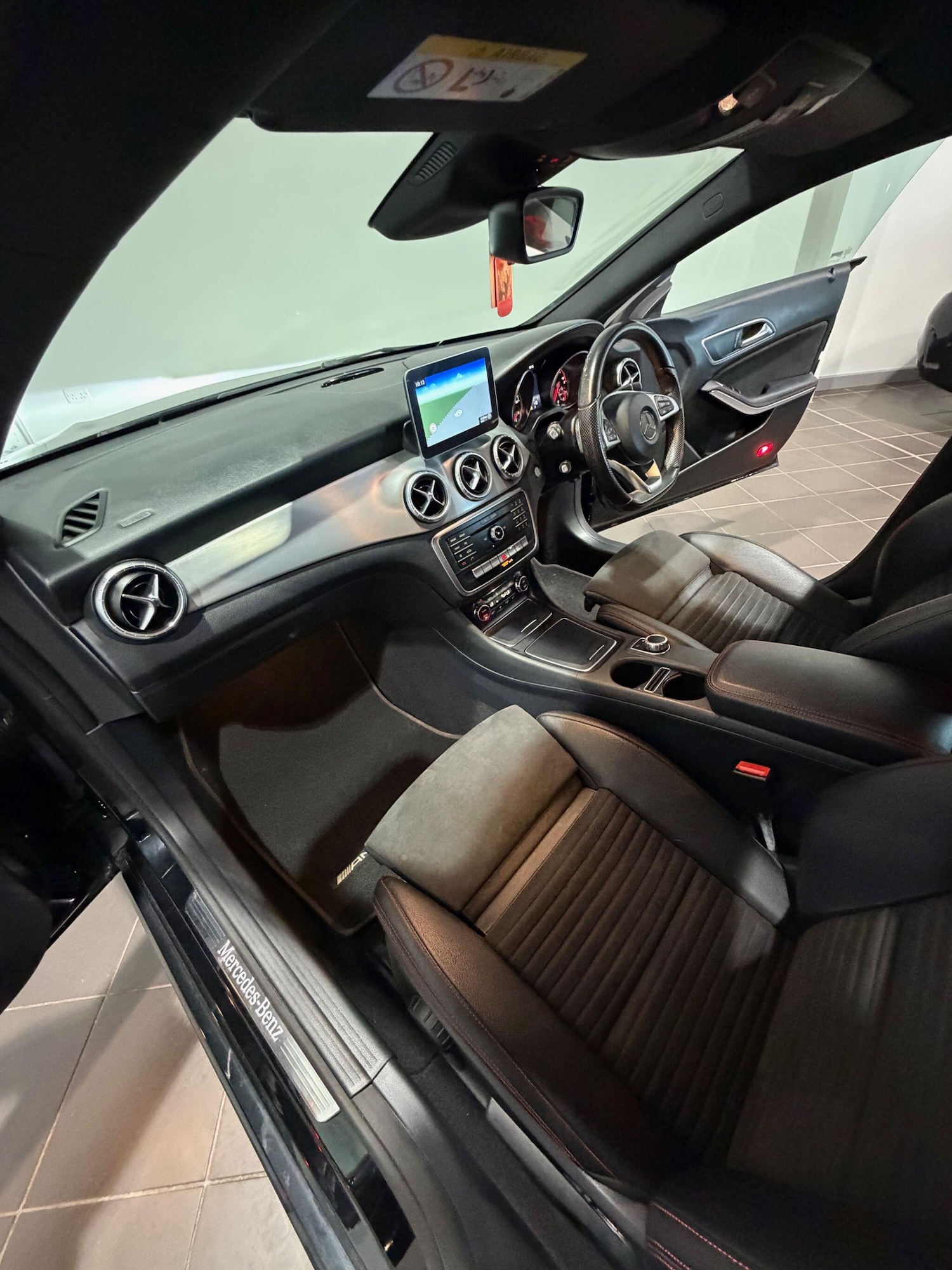 Used Mercedes-Benz CLA for sale - 77671982: Photo 27