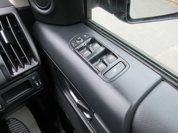 Used Land Rover Freelander 2 for sale - 75658902: Photo 29