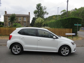 Used Volkswagen Polo 2016 for sale - 79564936: Photo