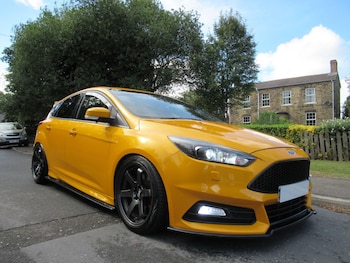 Used Ford Focus 2017 for sale - 75658789: Photo