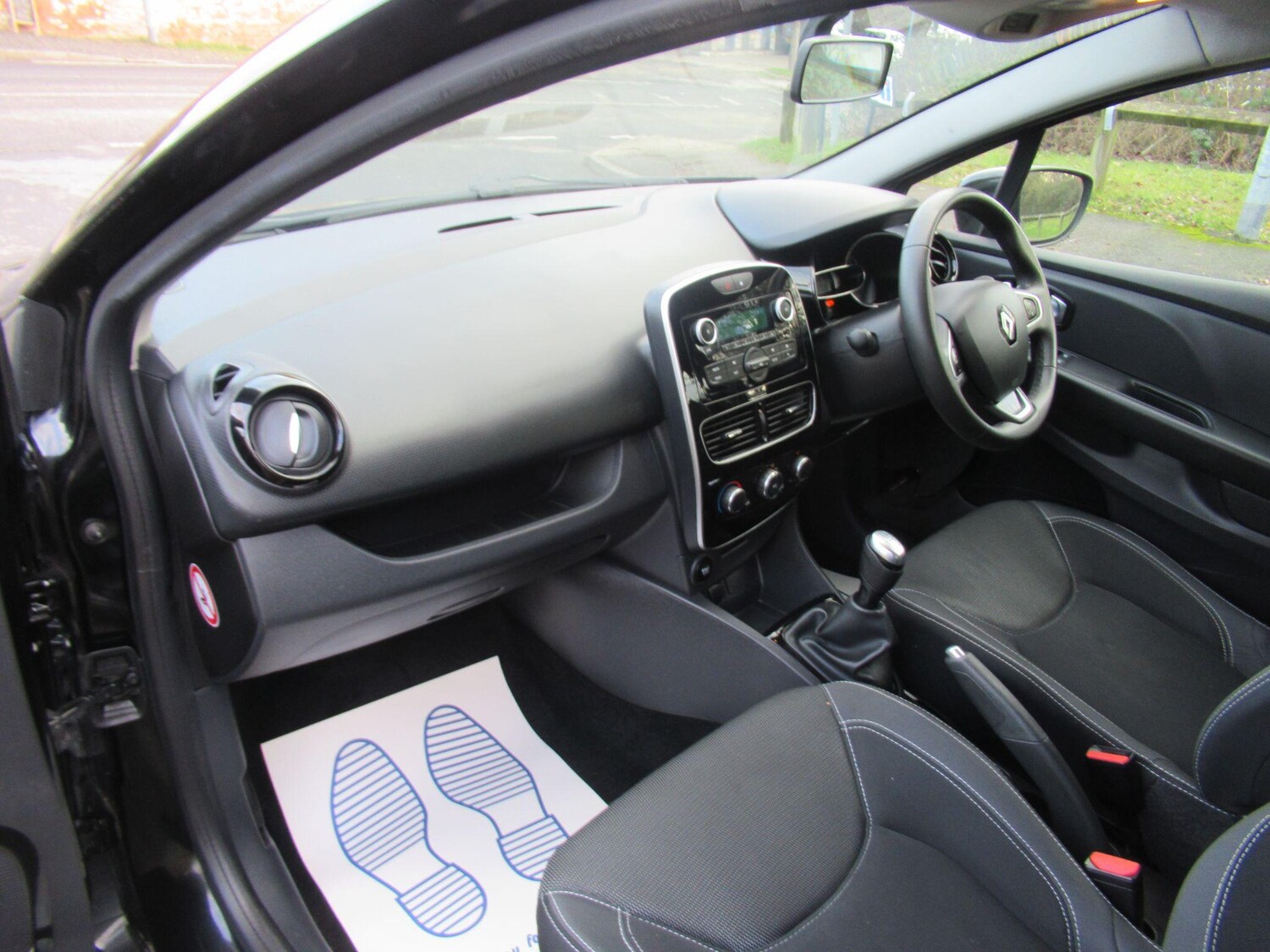 Used Renault Clio for sale - 77958067: Photo 15