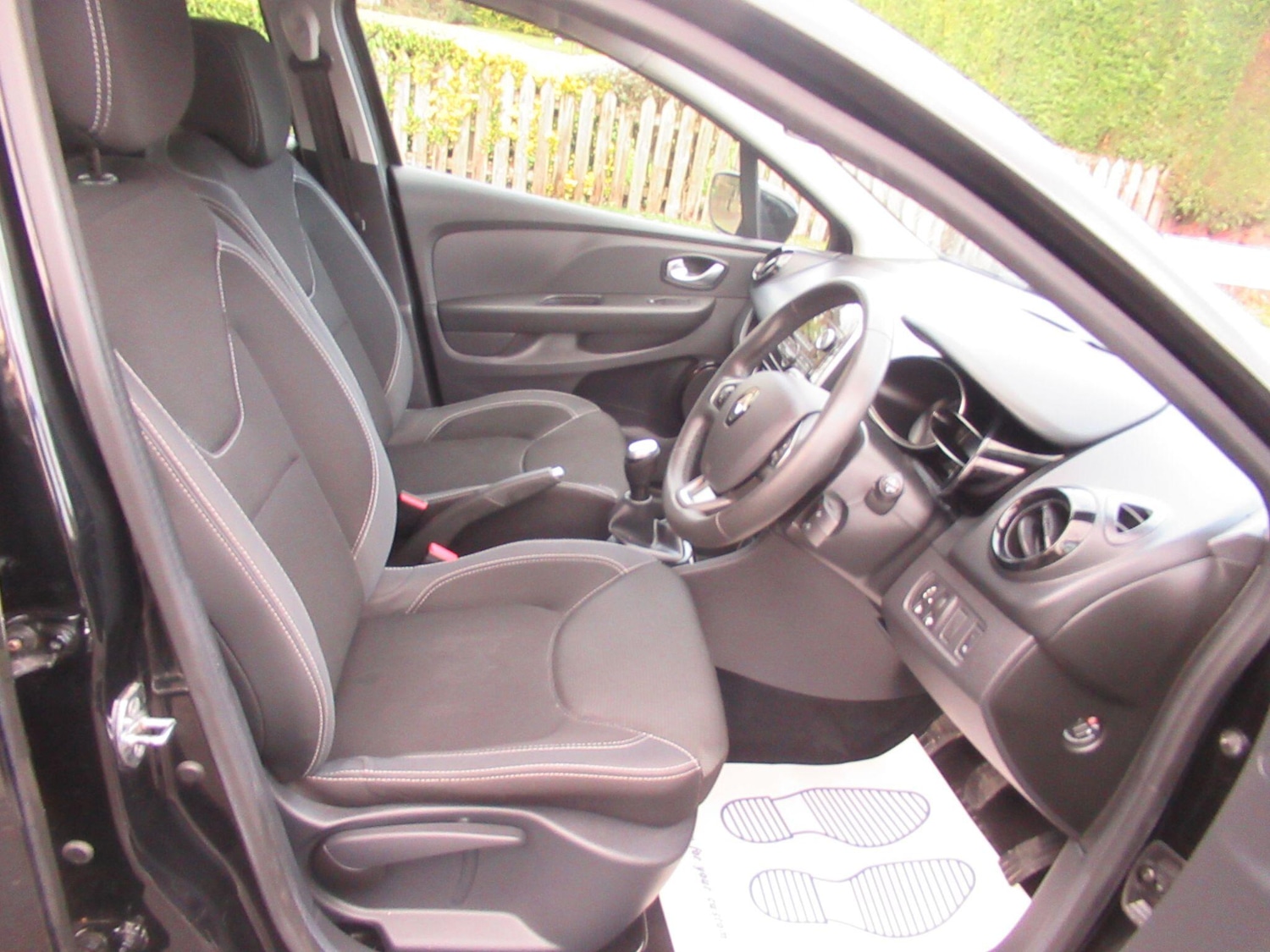 Used Renault Clio for sale - 77958067: Photo 20