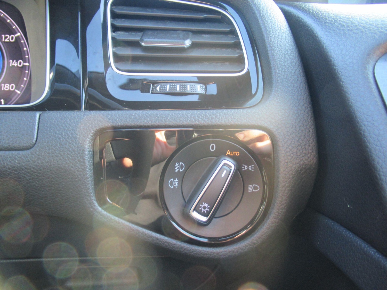 Used Volkswagen Golf for sale - 77957999: Photo 28