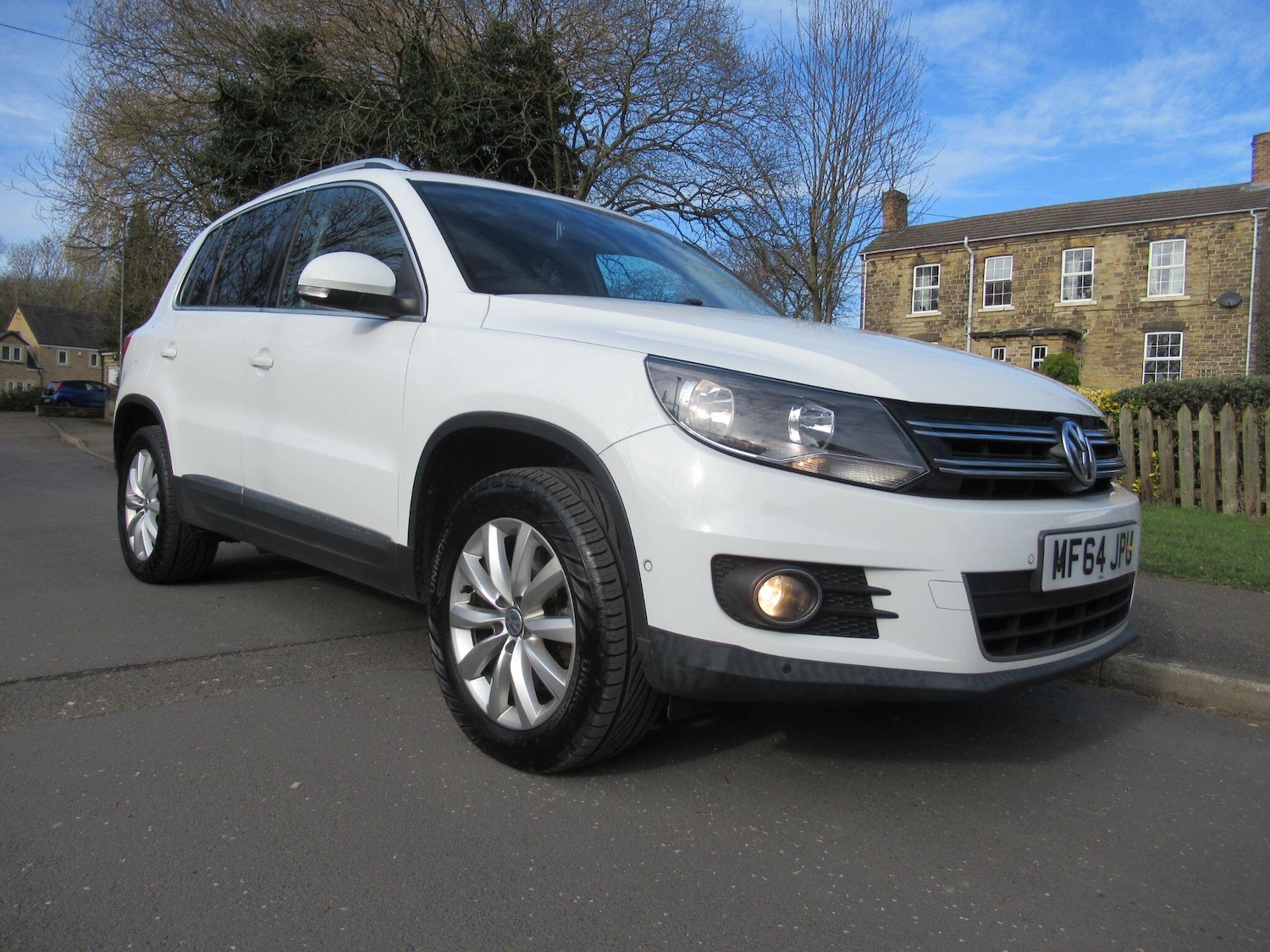 Used Volkswagen Tiguan for sale - 77753193: Photo 2