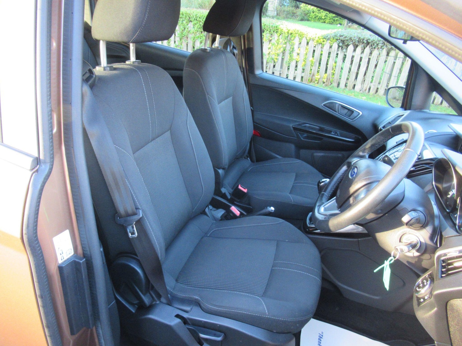 Used Ford B-MAX 2016 for sale - 76964671: Photo 22