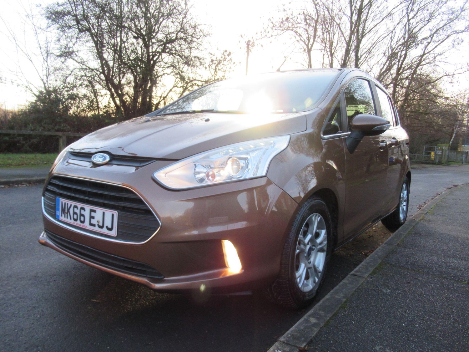 Used Ford B-MAX 2016 for sale - 76964671: Photo 9