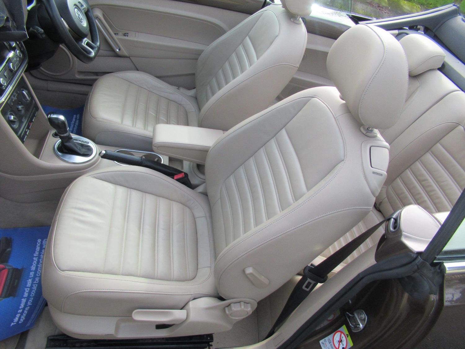 Used Volkswagen Beetle 2013 for sale - 77586463: Photo 24