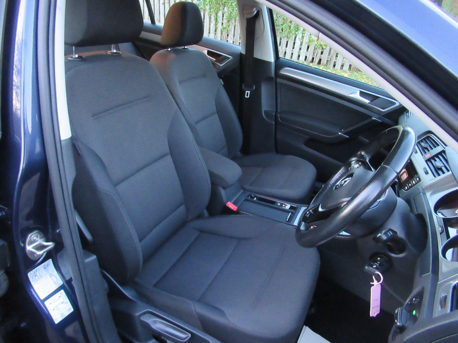 Used Volkswagen Golf 2015 for sale - 76912718: Photo 19