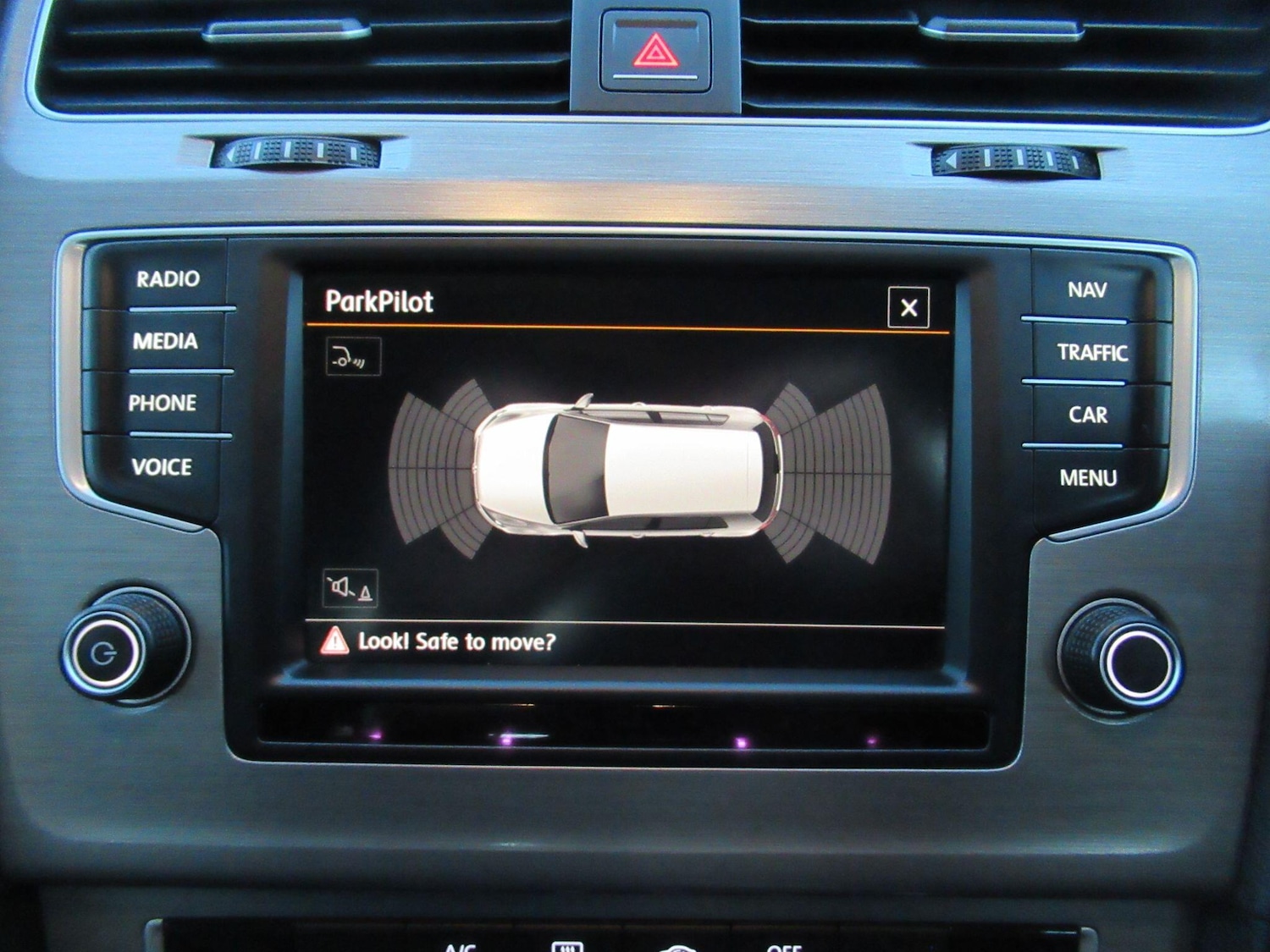 Used Volkswagen Golf 2015 for sale - 76912718: Photo 30