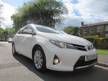 Used Toyota Auris 2013 for sale - 78622804: Photo