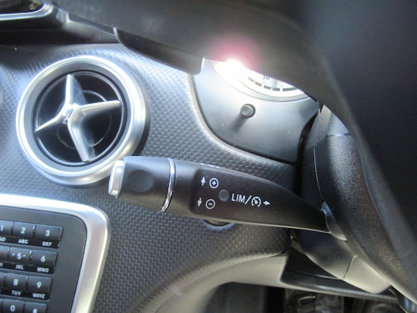 Used Mercedes-Benz A-Class 2015 for sale - 74350670: Photo 24