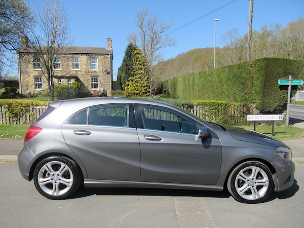 Used Mercedes-Benz A-Class 2015 for sale - 74350670: Photo 3