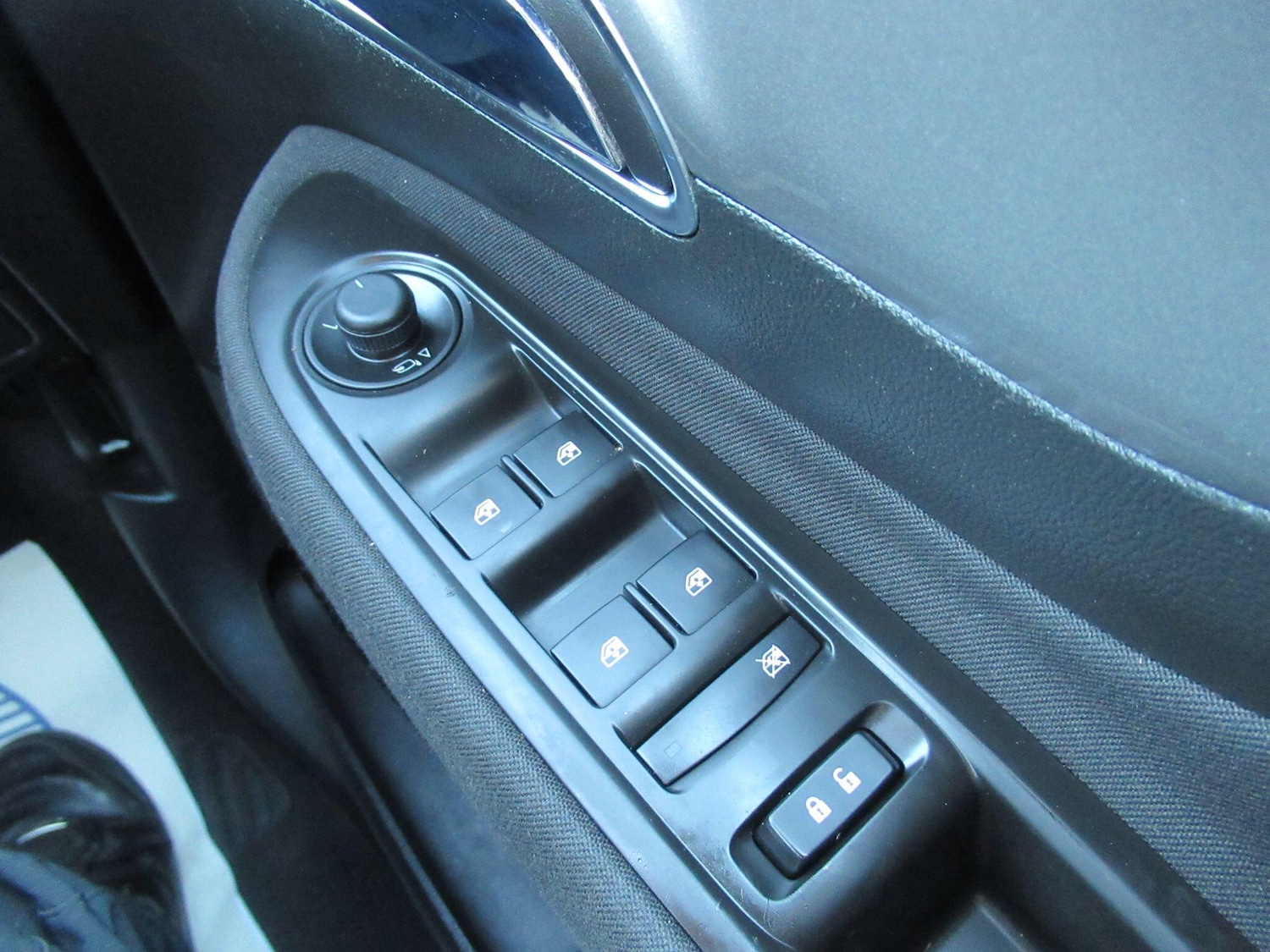 Used Vauxhall Mokka 2015 for sale - 76992992: Photo 26