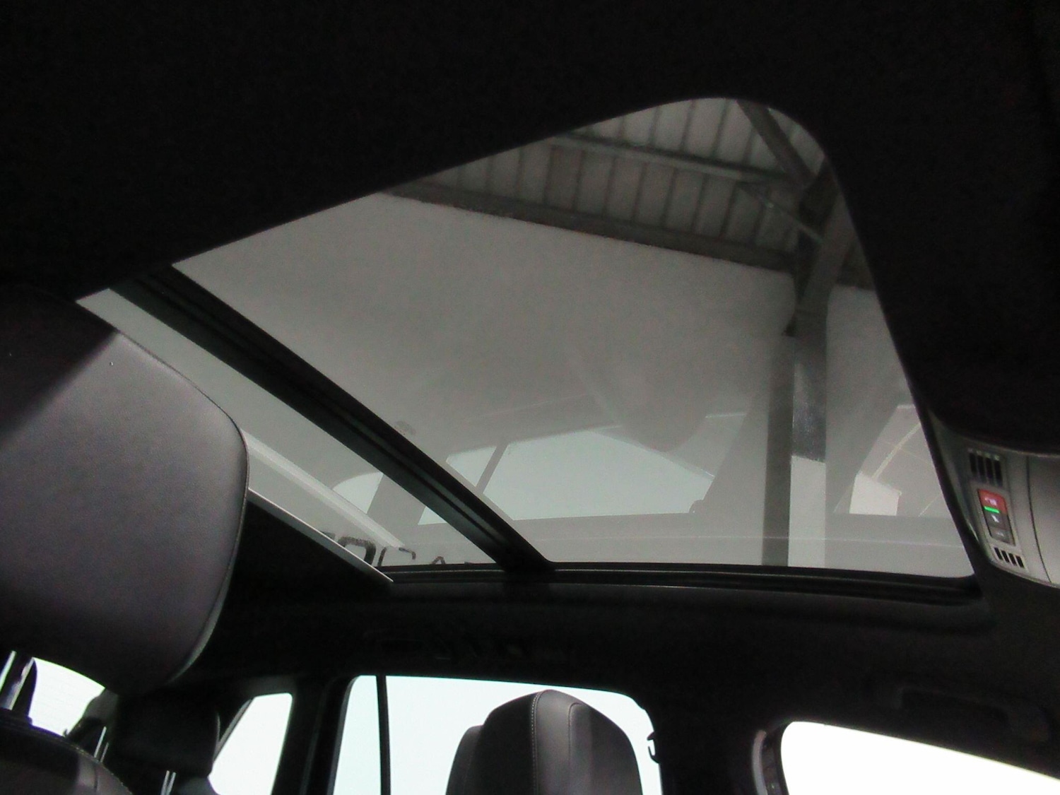 Used Volkswagen Tiguan for sale - 77683916: Photo 24