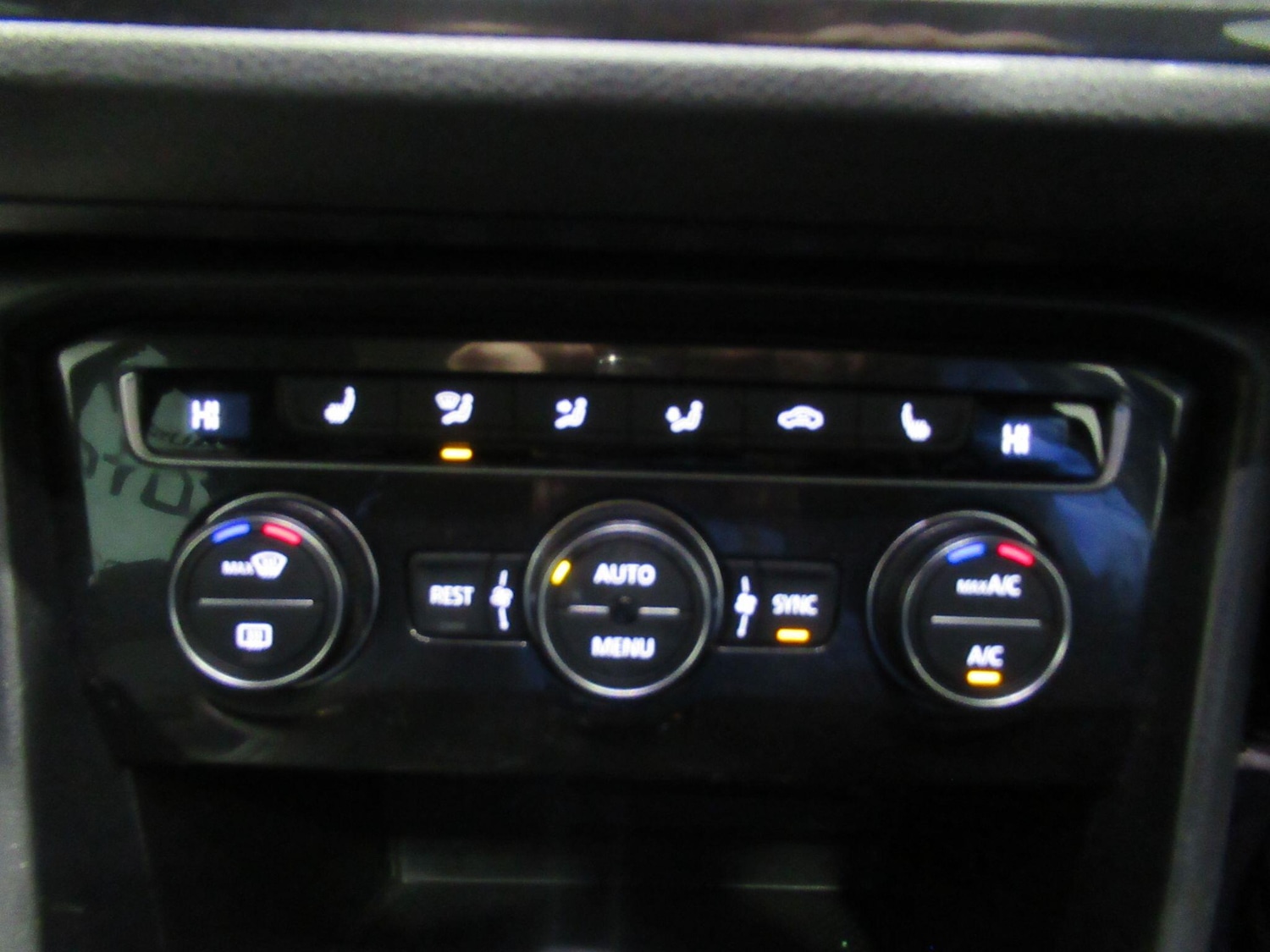 Used Volkswagen Tiguan for sale - 77683916: Photo 36