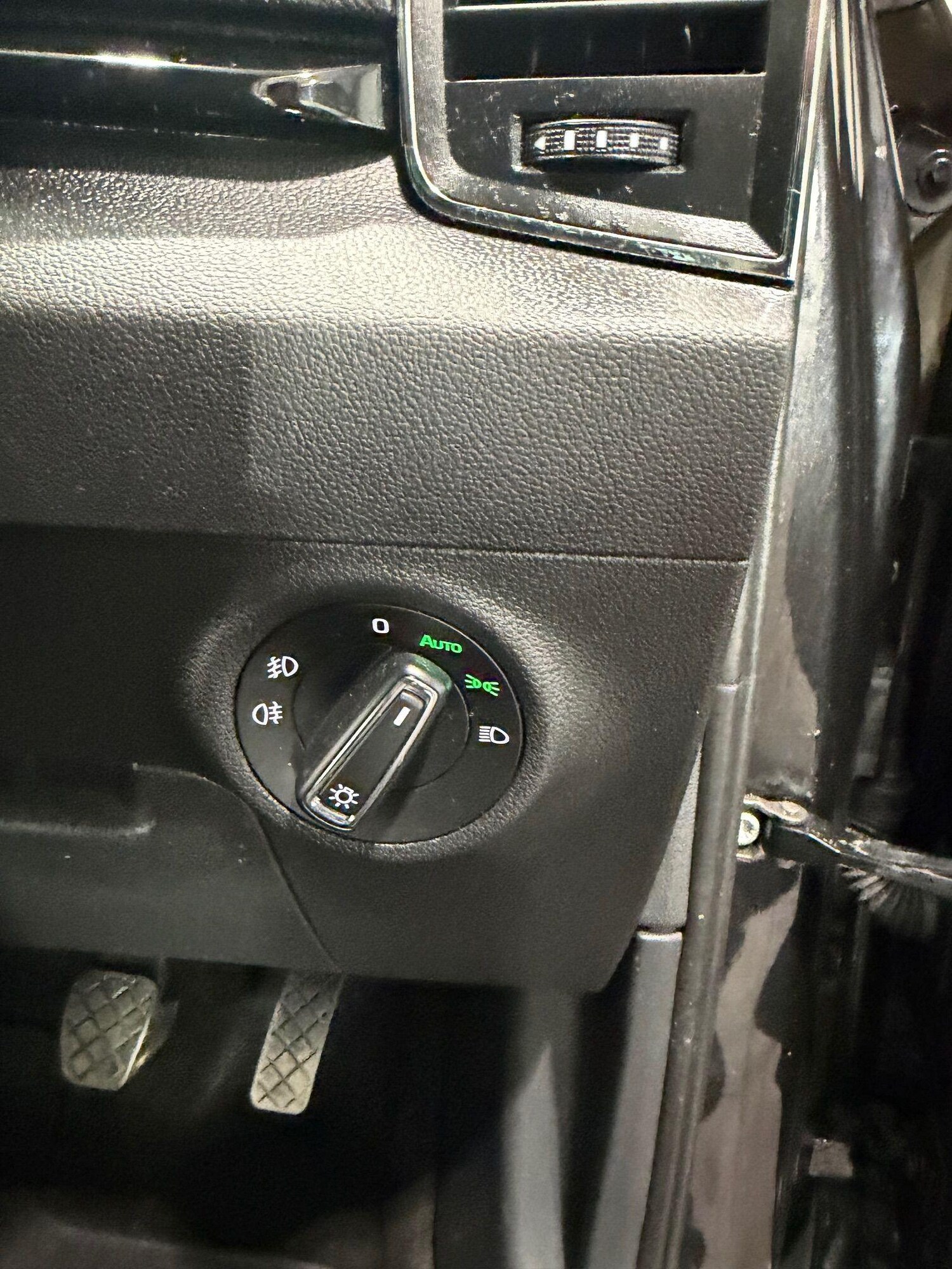 Used Skoda Karoq 2020 for sale - 78057727: Photo 17