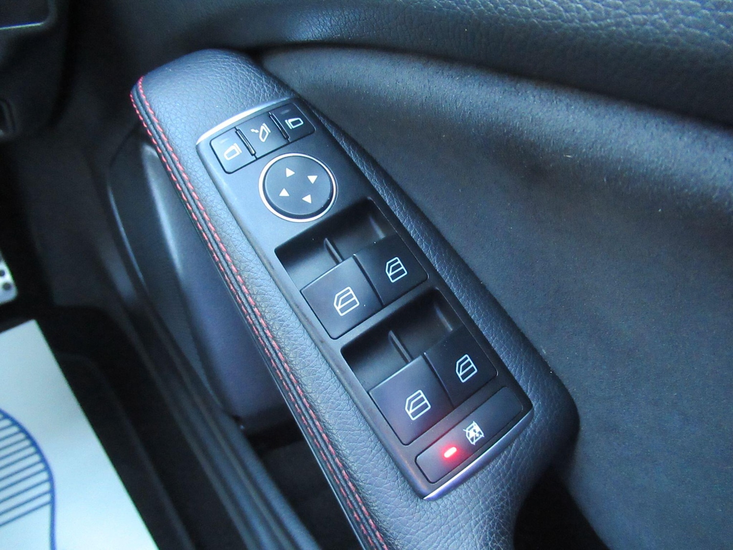 Used Mercedes-Benz A-Class 2016 for sale - 77468962: Photo 33