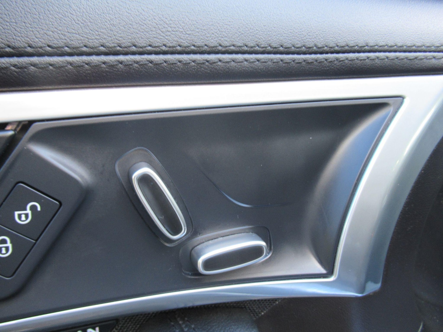 Used Jaguar F-Type 2017 for sale - 77040890: Photo 16