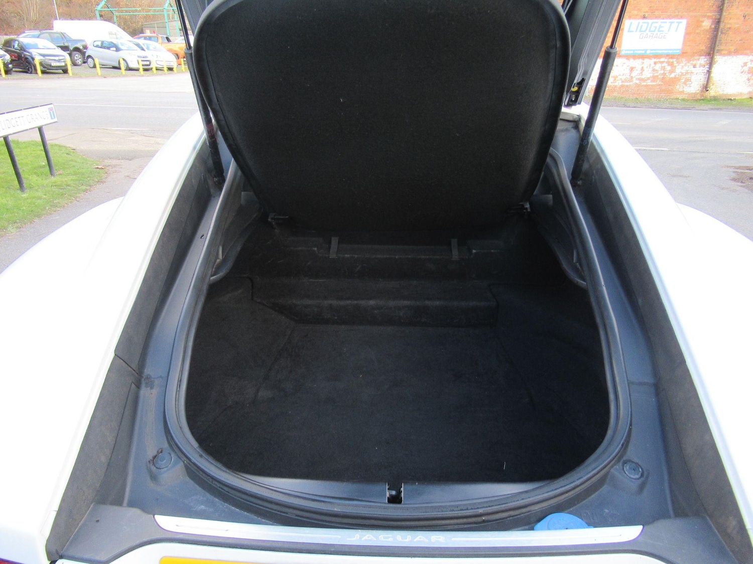 Used Jaguar F-Type 2017 for sale - 77040890: Photo 17