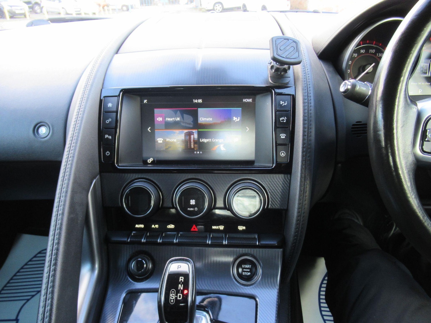 Used Jaguar F-Type 2017 for sale - 77040890: Photo 27