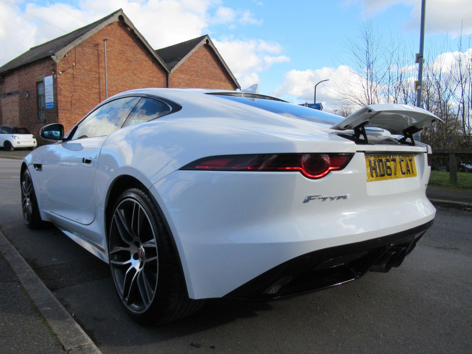 Used Jaguar F-Type 2017 for sale - 77040890: Photo 6