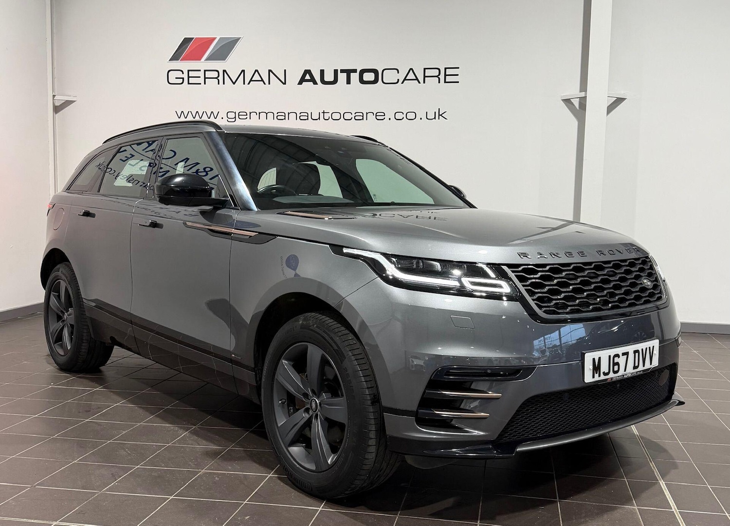 Used Land Rover Range Rover Velar 2017 for sale - 77598359: Photo 1