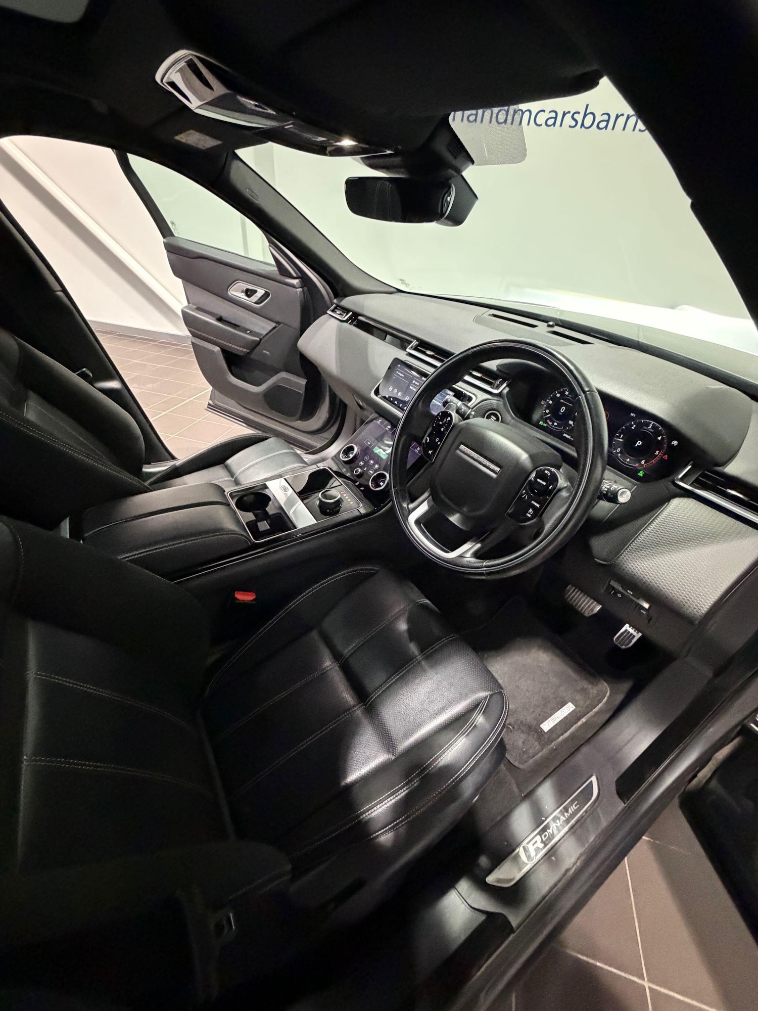 Used Land Rover Range Rover Velar 2017 for sale - 77598359: Photo 10