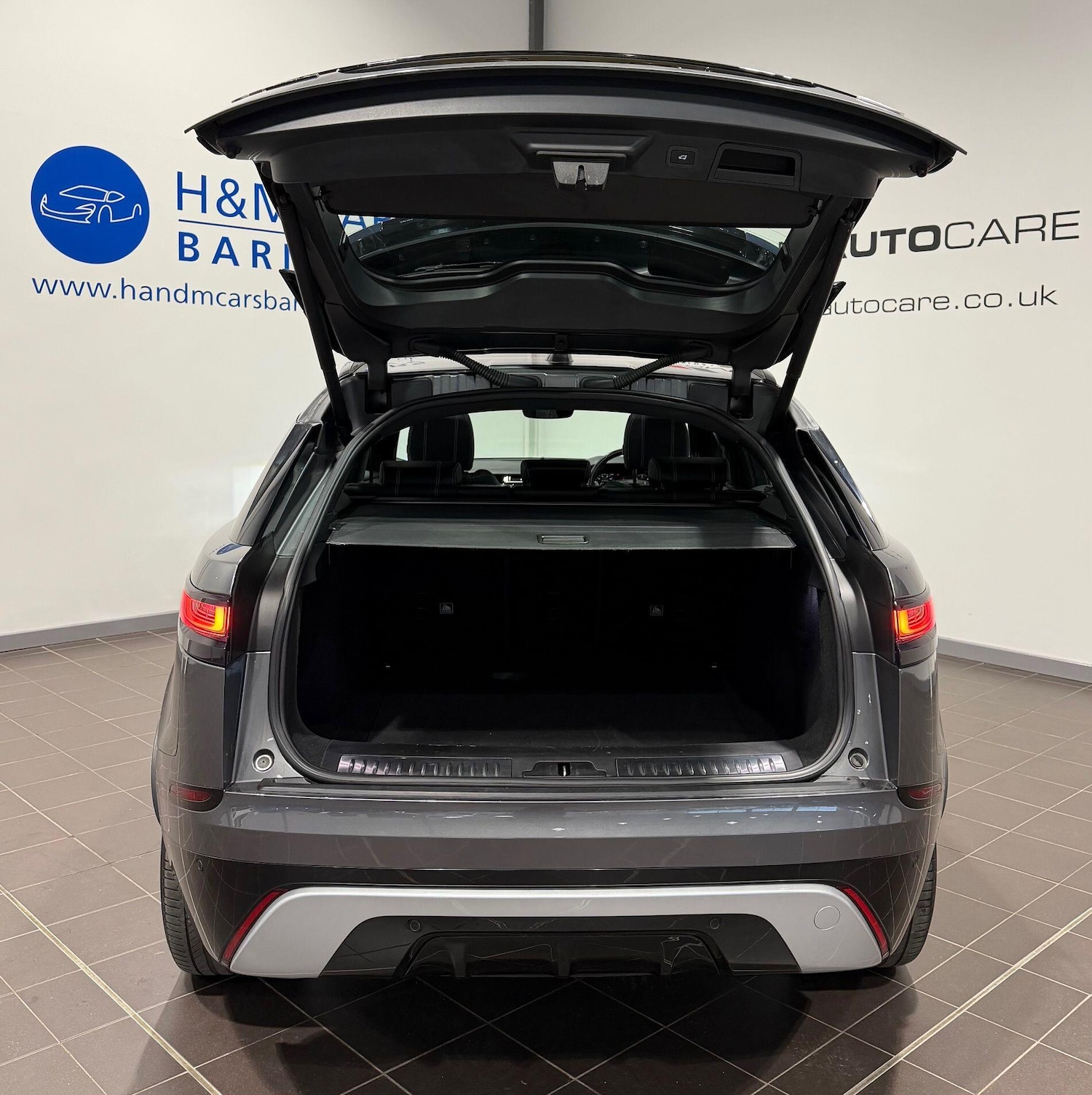 Used Land Rover Range Rover Velar 2017 for sale - 77598359: Photo 28