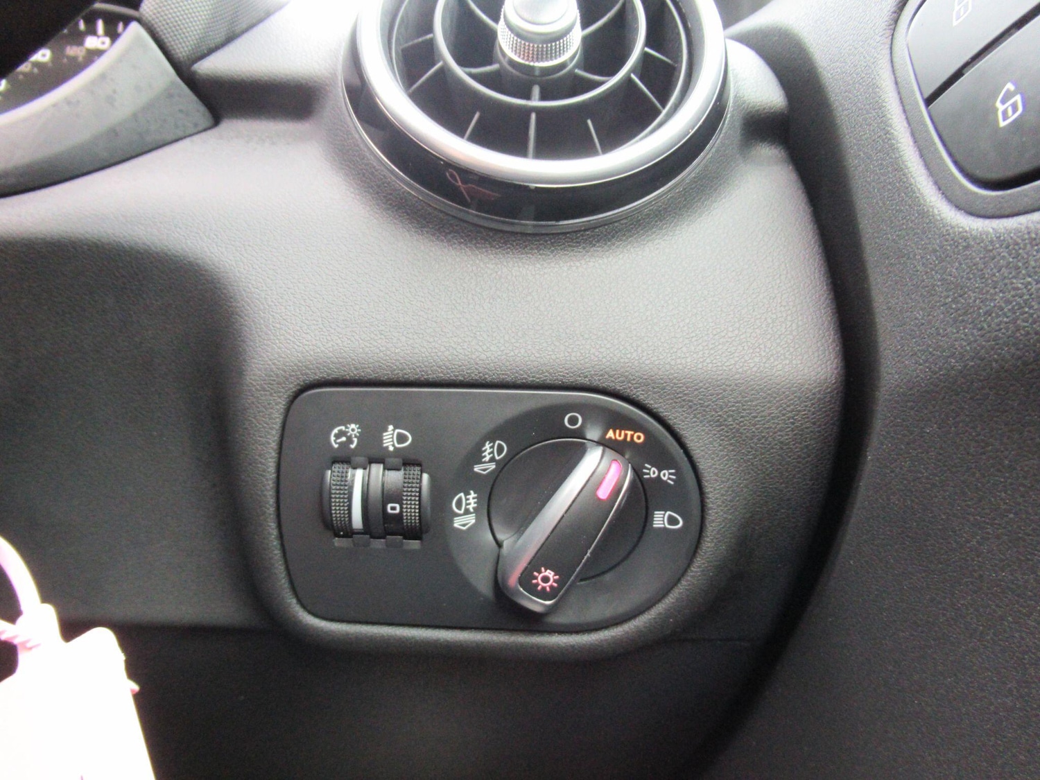Used Audi A1 2016 for sale - 76151530: Photo 30