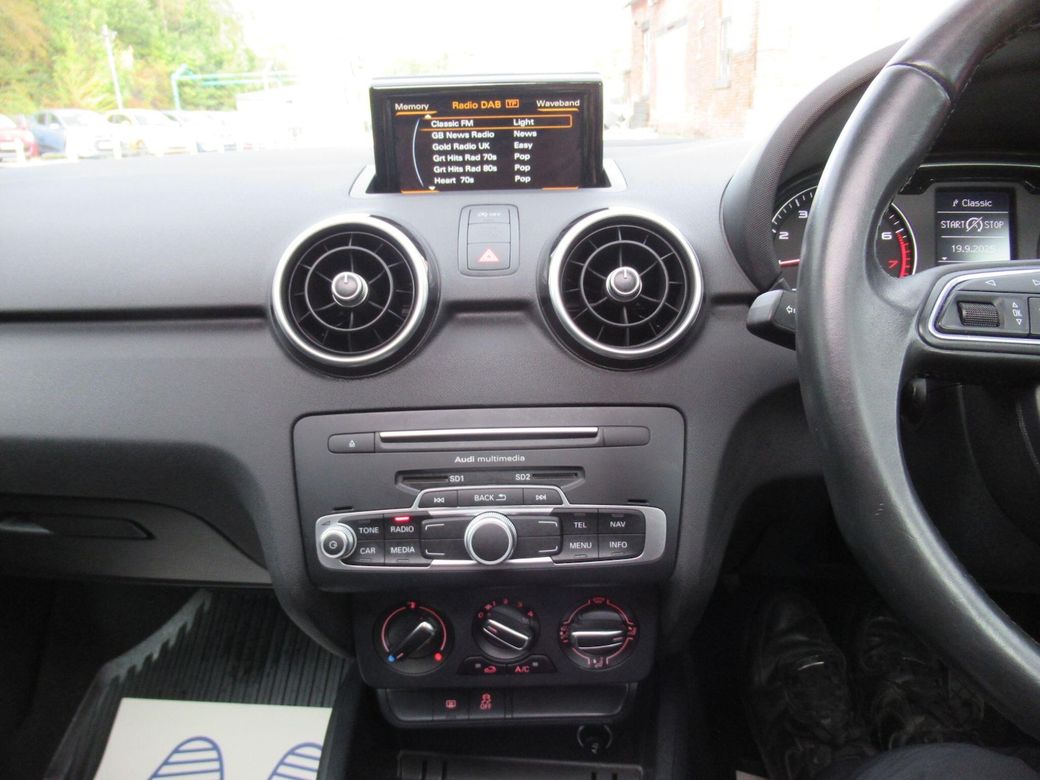 Used Audi A1 2016 for sale - 76151530: Photo 32