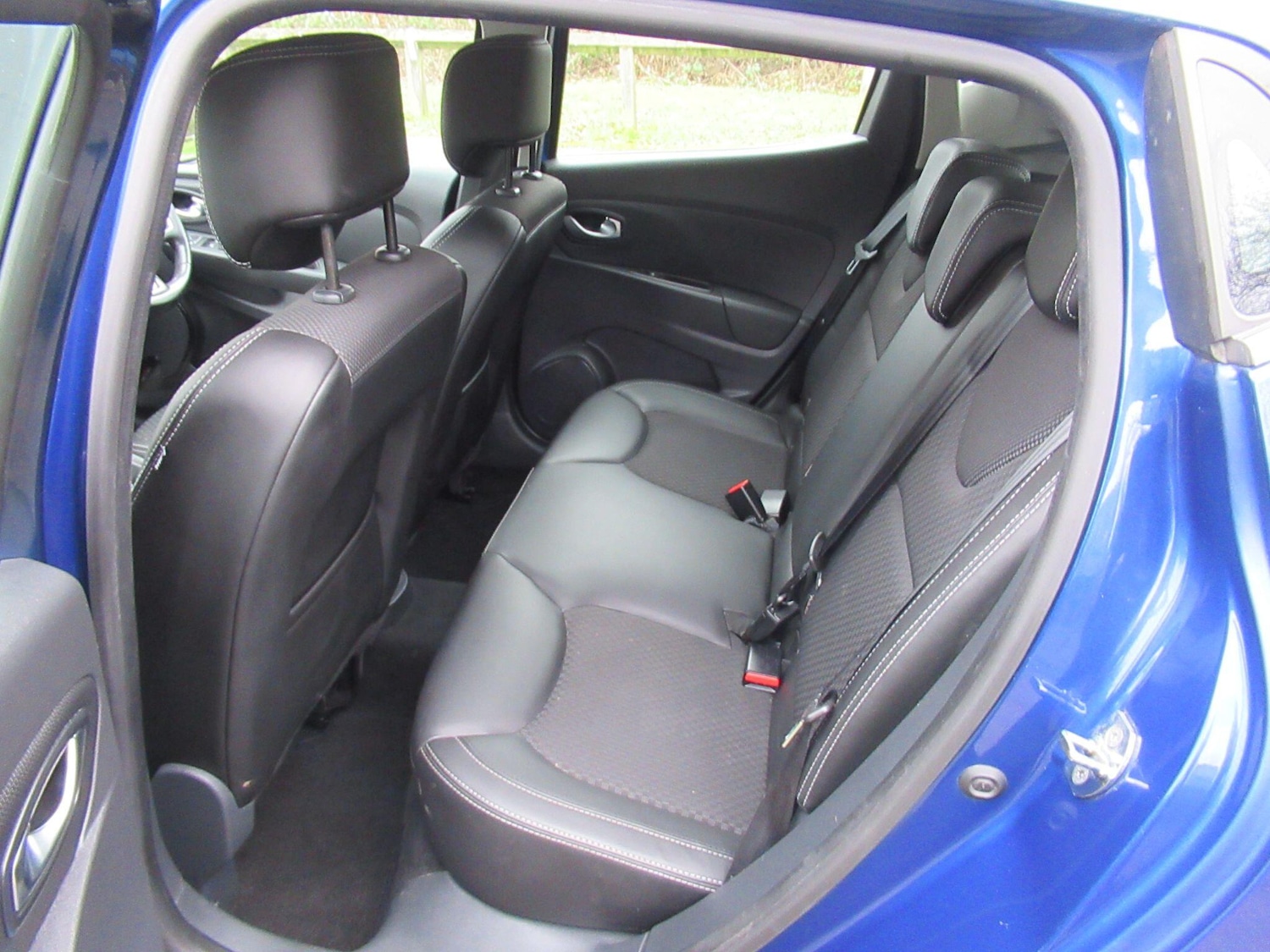 Used Renault Clio for sale - 77852774: Photo 16