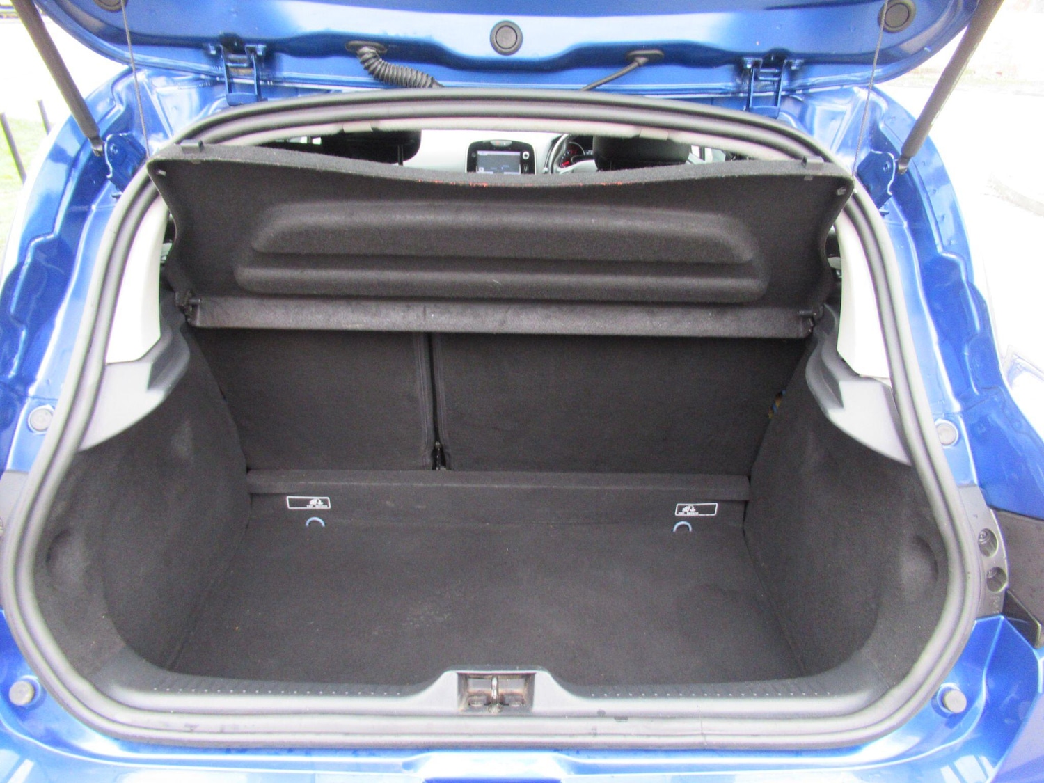 Used Renault Clio for sale - 77852774: Photo 18