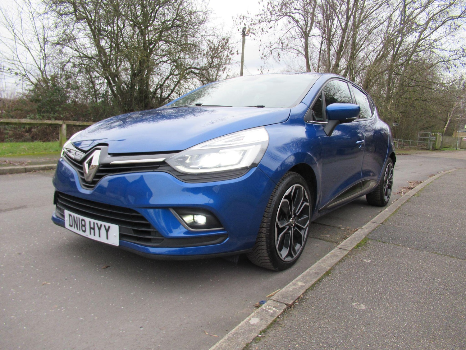 Used Renault Clio for sale - 77852774: Photo 9